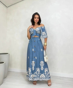 CONJUNTO SAIA LONGA E CROPPED VISCO LINHO ESTAMPADO