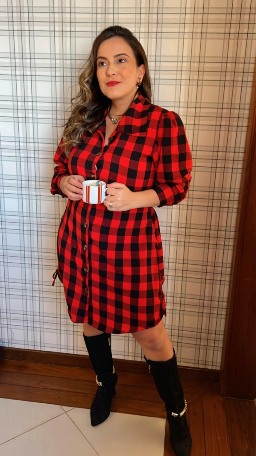 CHEMISE CURTA COM ELASTICO NAS COSTAS