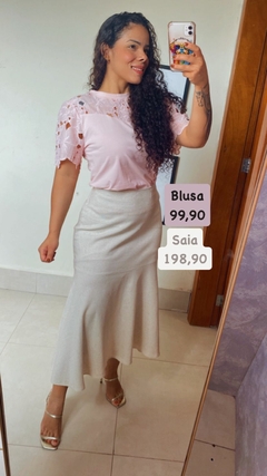 BLUSA FLOR GUIPIR DECOTE COSTA E MANGA - comprar online