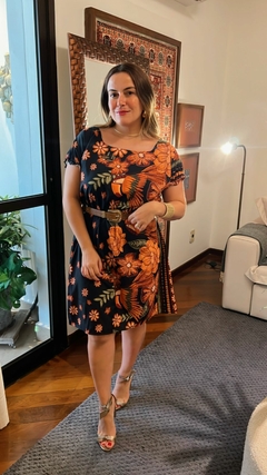 VESTIDO ESTAMPADO CURTO COM ELÁSTICO NA MANGA