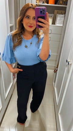 BLUSA DE MALHA COM BABADO NA MANGA - comprar online
