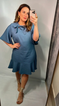VESTIDO CURTO LAÇO OMBRO