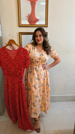 VESTIDO LONGO FLORIDO COM MANGA PLISSADA - comprar online