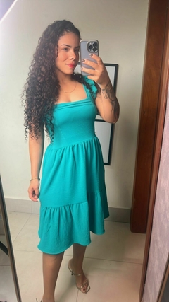 VESTIDO CURTO DE ALÇA COM BOJO