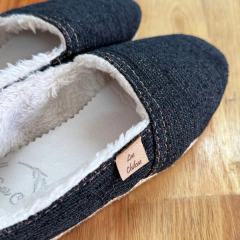 Pantufla Tejida Negra en internet