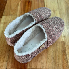 Pantufla Tejida Roja - comprar online