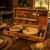 Kit parrillero de madera para 6 personas con platos, cubiertos y cuchillos organizados en caja