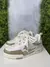 LOUIS VUITTON SKATE BEGE/BRANCO na internet