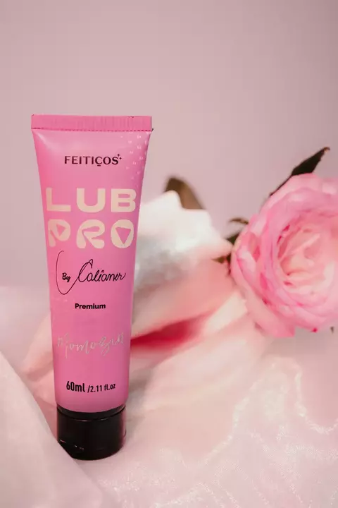 Lubrificante Premium Momozin efeito picante sabor morango com chantilly - 60ml