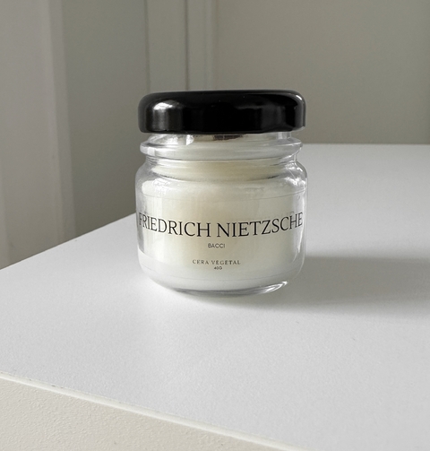 Vela Aromática Mini | Friedrich Nietzsche - comprar online