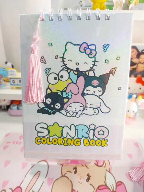 Livro de Colorir Hello Kitty e sua turma volume 2 - comprar online