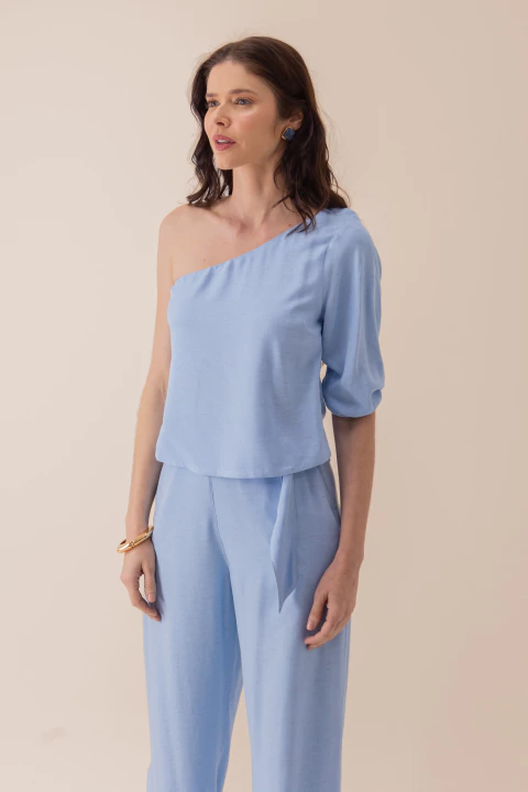 Blusa Viscolinho Ombro Só Azul céu - comprar online