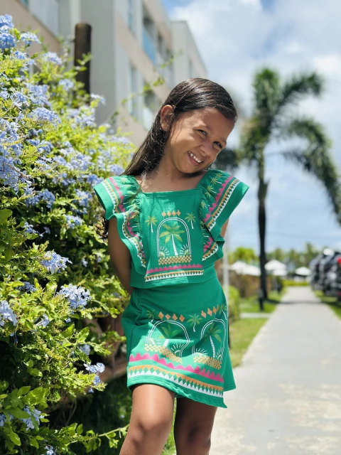 Conjunto Coqueiros short saia NANAI- VERDE