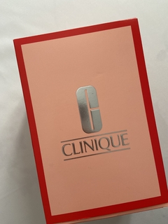 CLINIQUE - Escova de Limpeza Elétrica para o rosto - Sonic System Purifying Cleansing Brush e Sabonete Clinique Espuma Facial - 150ml - comprar online