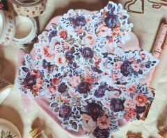 Flores em tons de azul escuro e pêssego - loja online