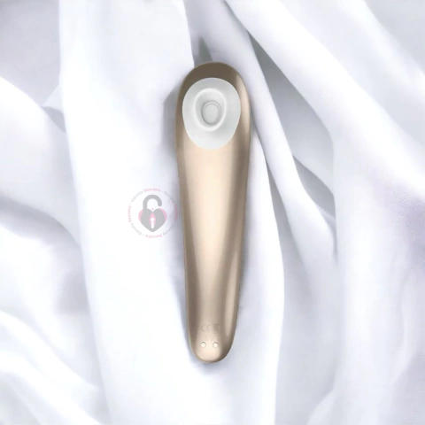 Sugador de Clitóris - Alex - S-Hande