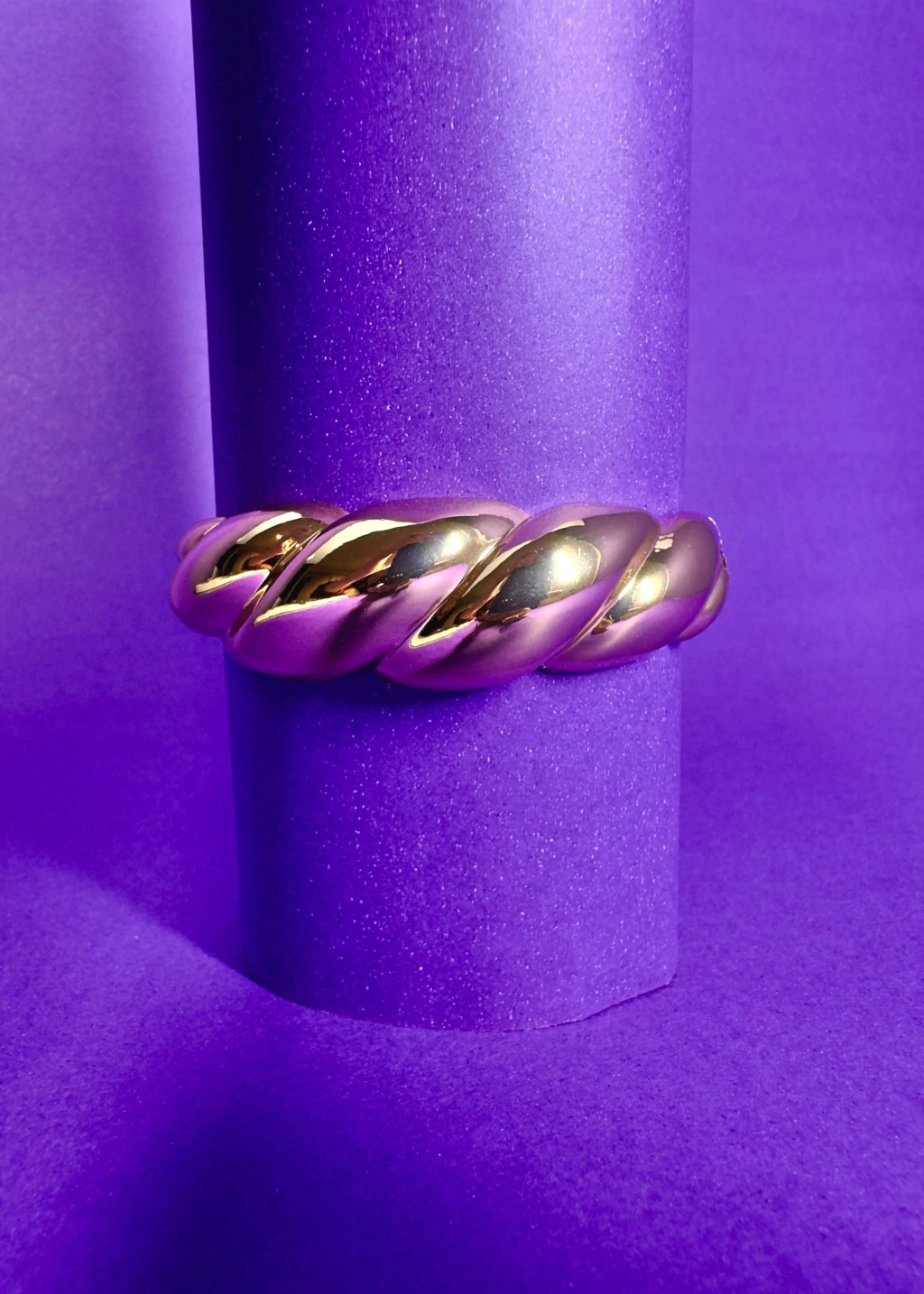 Bracelete croissant dourado