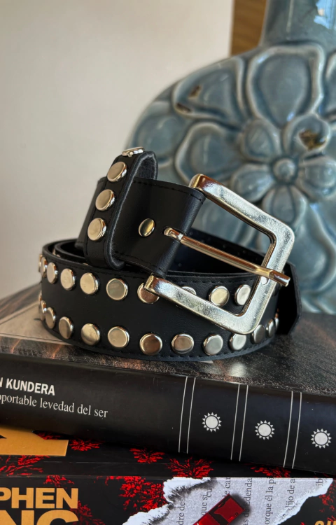 Cinturón Studs negro - comprar online