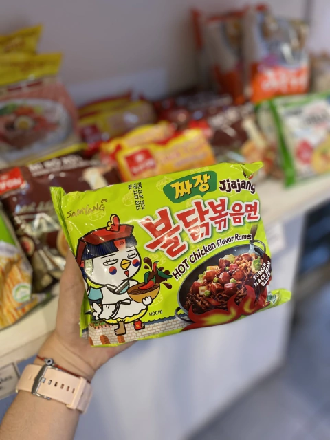 Rramen Buldak extremadamente picante en internet