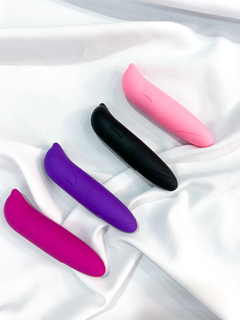 VIBRADOR PONTO G EM FORMATO DE GOLFINHO EM ABS