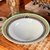 Saladeira Grande Listas de Porcelana Pintado à Mão - Eleonora Hoshino Peças Decorativas