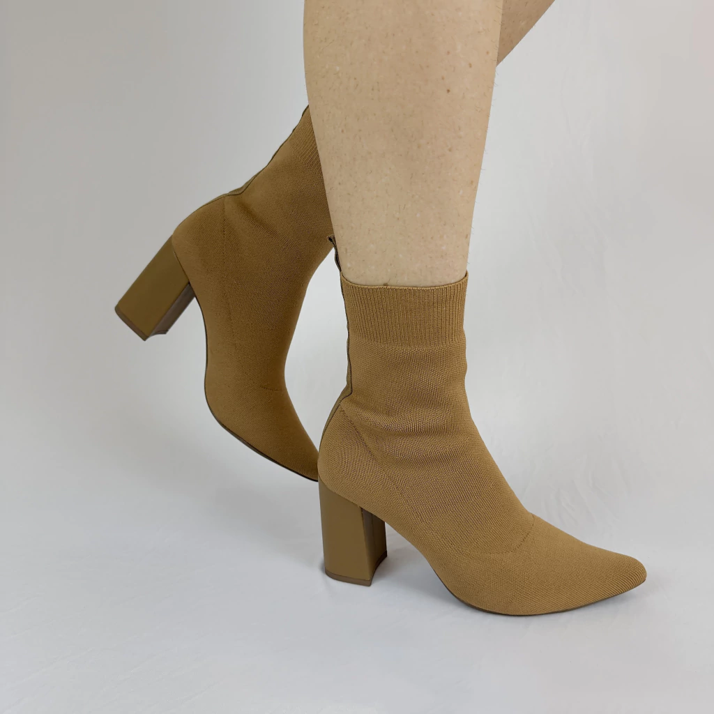 BOTA KNIT WK CARAMELO 22-1067