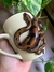 Caneca Serpente Sucuri - Manároots