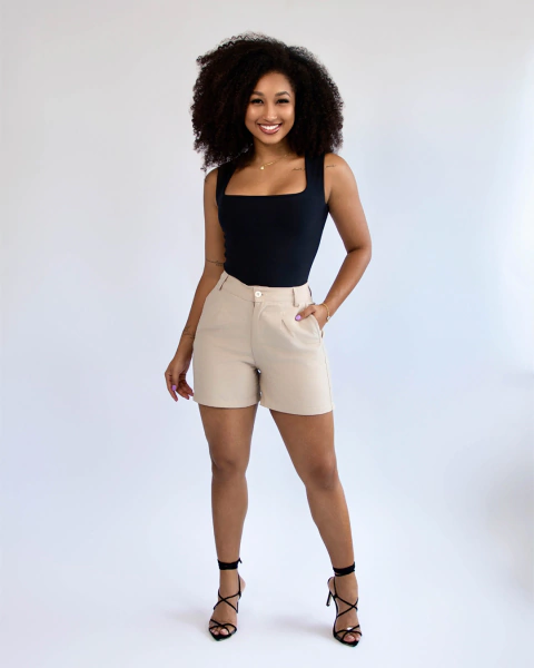 Shorts em Alfaiataria Lexa