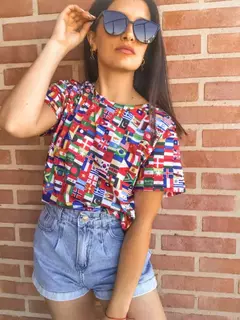 Camiseta Bandeiras na internet