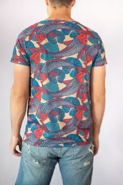 Camiseta Peixe Koi - Mozambique