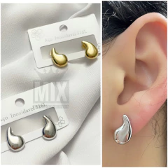 Brinco Gota Virgula em Aço Inoxidável Prata ou Dourado