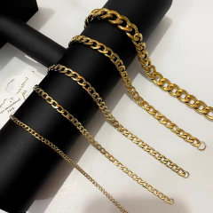 Imagem do Corrente Elo Grumet em Aço Inoxidável Banhado à Ouro 18K Masculina