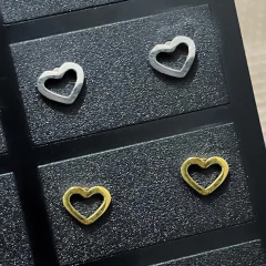 Kit 2 Piercing Microbell Aço Cirúrgico Coração Vazado Prata ou Dourado - comprar online