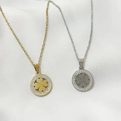 Colar Trevo Cravejado em Aço Inoxidável Prata ou Dourado - comprar online