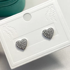 Brinco Cravejado Banhado Lua Cruz Coração