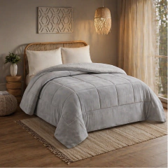 Edredon c/corderito y Flannel Gemma Queen Size