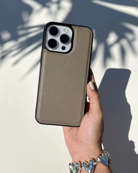 Iconic Leather Case Dark Brown - comprar en línea