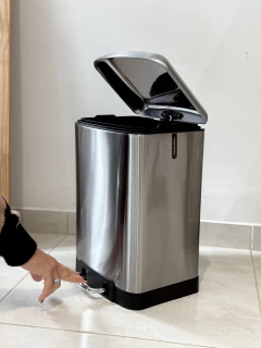 Cesto de residuos acero mate 12 litros - comprar online