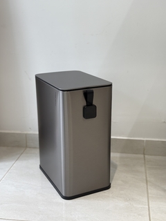 Imagen de Cesto de residuos acero mate 10 litros