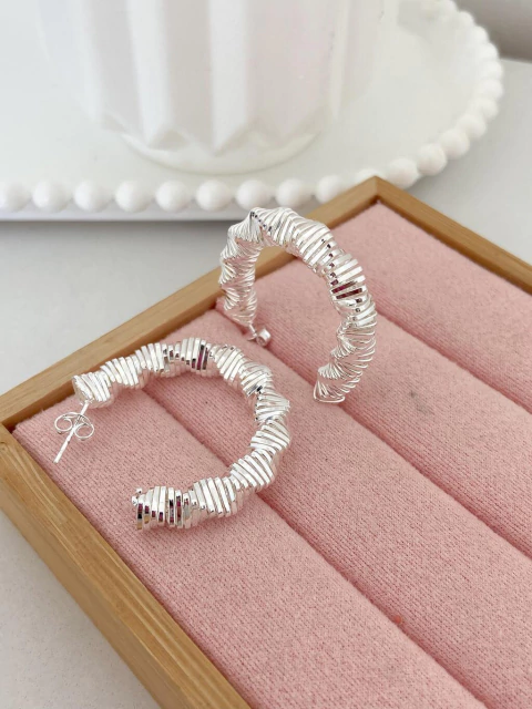 Argola Glow M -prata