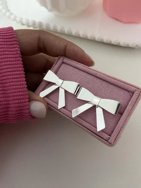 Brinco Laço Paty prata