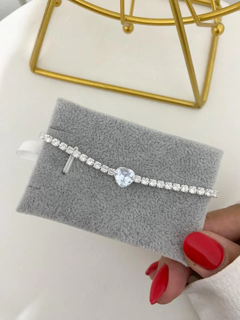 Pulseira reviera com coração - prata