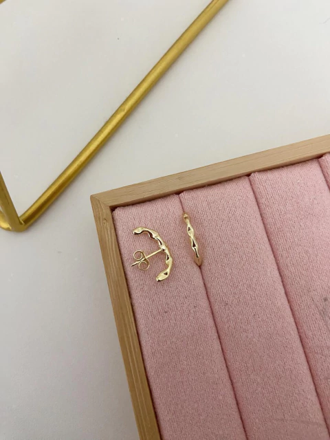 Brinco eaf cuff ju - ouro