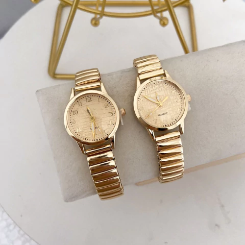 Relogio pulseira bracelete - dourado - comprar online