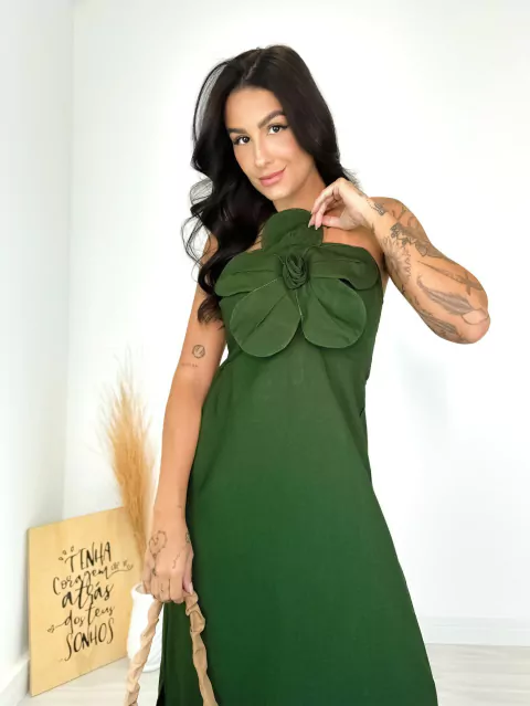 Vestido Midi Frente Única Detalhe Flor Frontal com Bojo e Fenda Lateral - comprar online