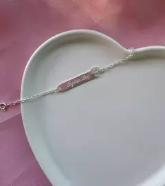 Pulseira chapinha menina vazada com nome gravado inf