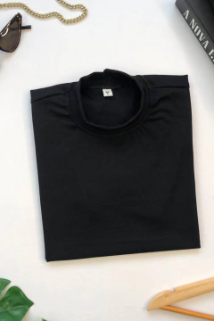 T-Shirt Gola Alta Preto Plus size na internet