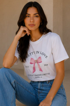 T-SHIRT LAÇO E PERÓLA - MODELAGEM REGULAR - COR BRANCO na internet