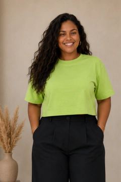 Camiseta cropped feminina 100% algodão premium (mais ajustado ao corpo)- Verde bandeira