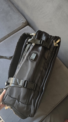 Mochila Carry On VIRAL Negro - Clarisa